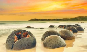 What is Moeraki boulders?